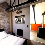 Industriel & Atypique 아파트